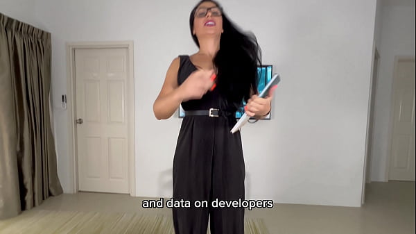 obedient secretary in glasses deepthroats her bosss thick cock for a bonus