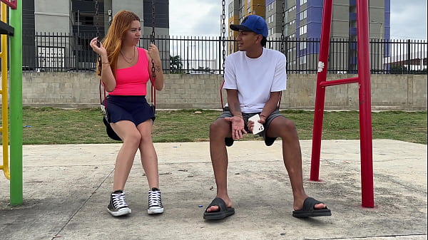 cito a una una descocida en el parque por una red social la convenzo de ir a mi apartamento y termino dandole una rica cogida por su estrecho culo hasta darle toda mi rica leche 1