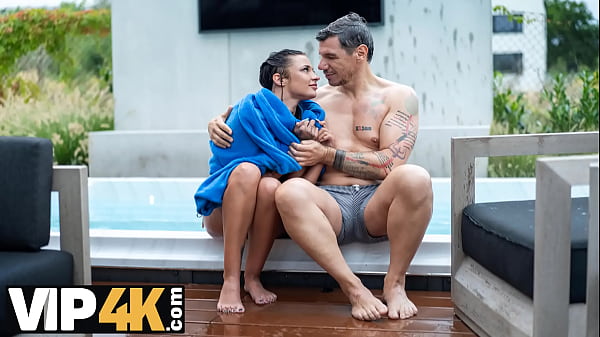 daddy4k sexy teen argued with her bf and was off to fuck his old man very hard
