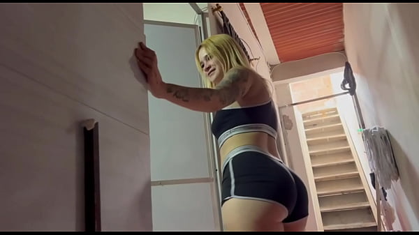 hermanastro no desperdicies tu cum asi mejor llename mi agujero en espanol colombiana